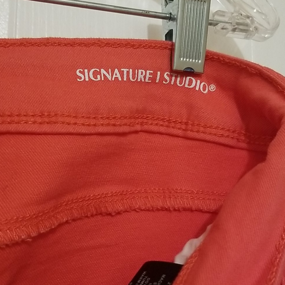 Pants - Picture 4 of 7